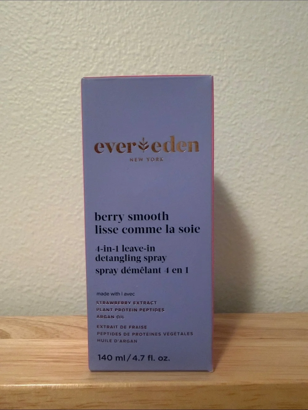 Ever eden Berry Smooth 4-in-1 Leave-In Detangling Spray